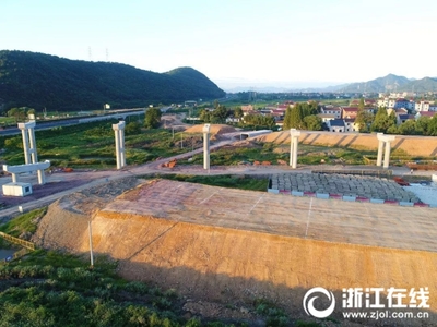 杭州绕城西复线 挖出了一批足足有4亿多岁的宝贝